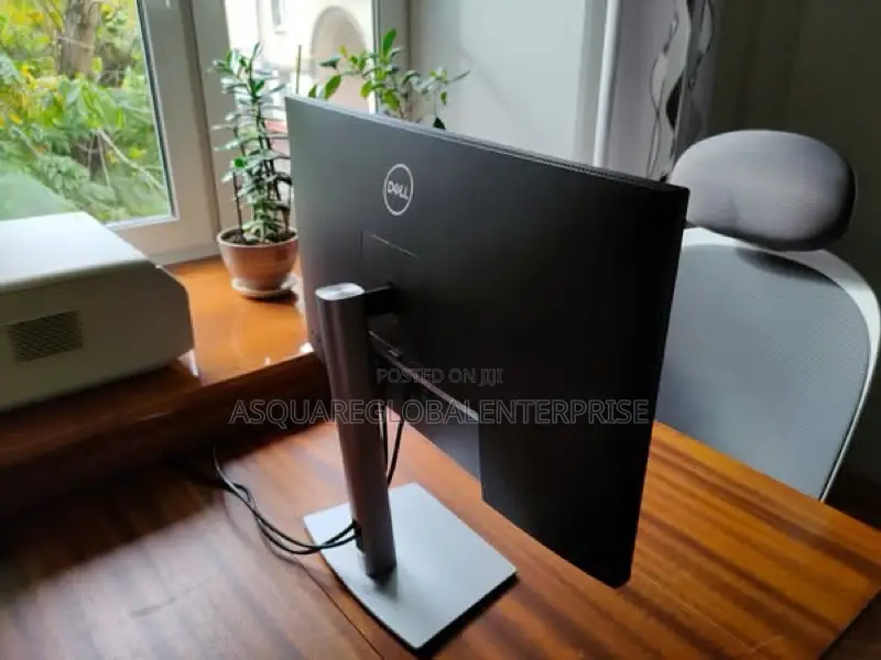 HP P2722h 27 Inch IPs Professional Monitor