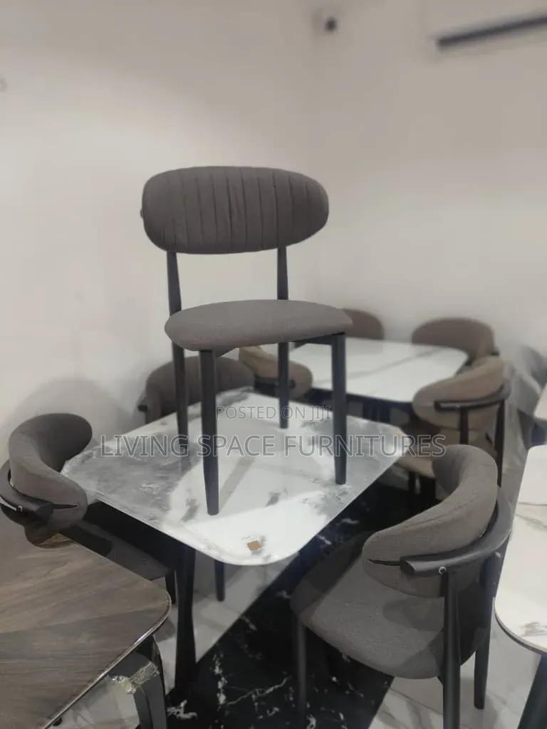 Dining Table With 4 Solid Chairs