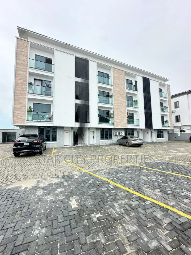 Furnished 2bdrm Apartment in Lekki Conservation for sale