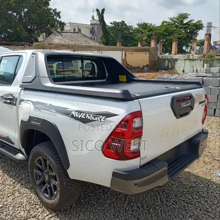 Retractable Rolling Booth Cover and TRD