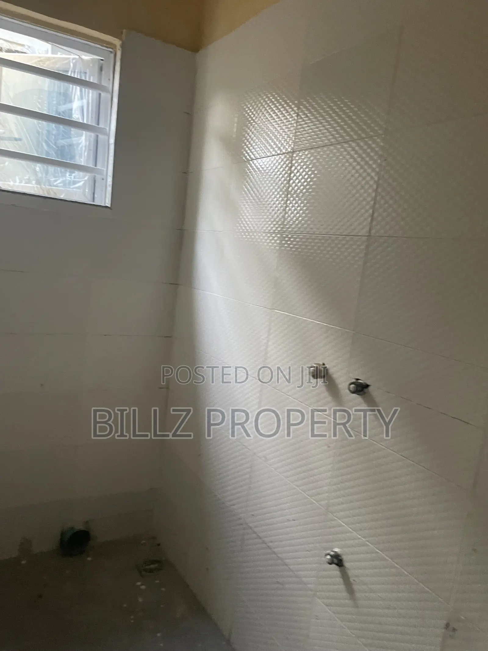 Mini Flat in White House, Abule Egba for rent