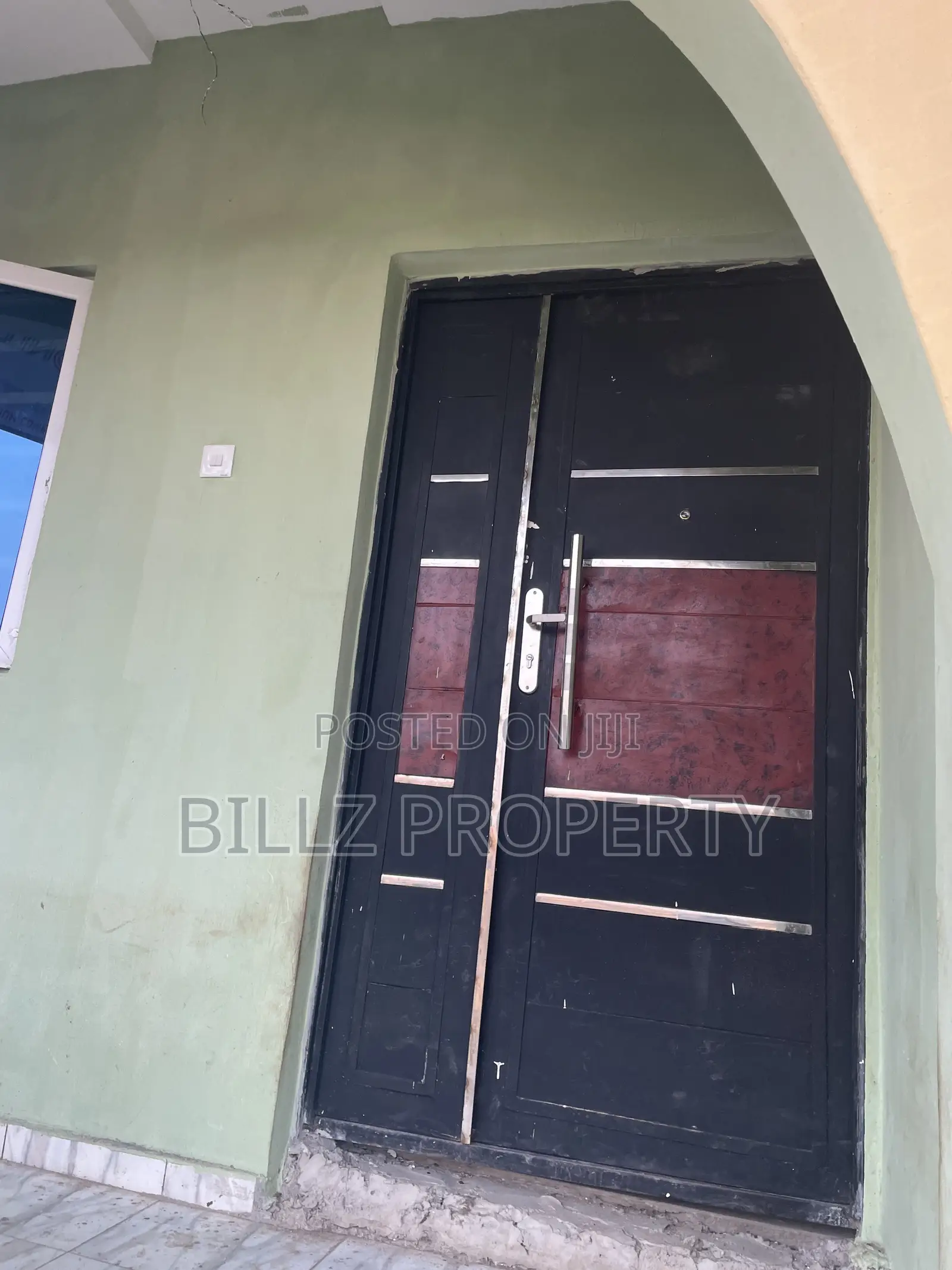 Mini Flat in White House, Abule Egba for rent