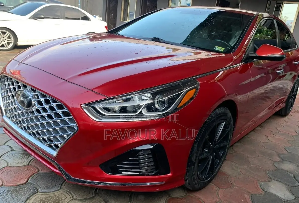 Hyundai Sonata 2019 Red