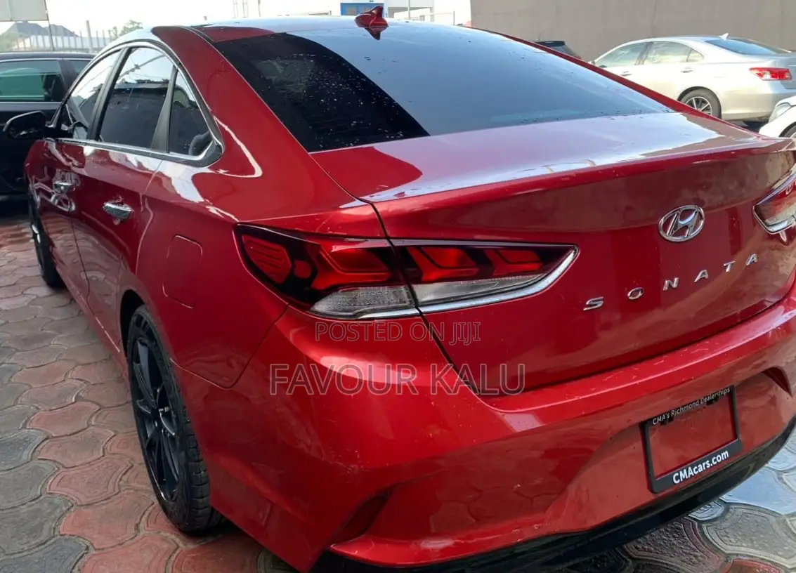 Hyundai Sonata 2019 Red