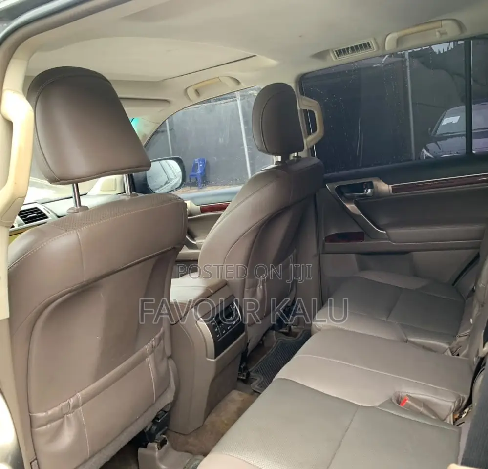 Lexus GX 2012 Gray