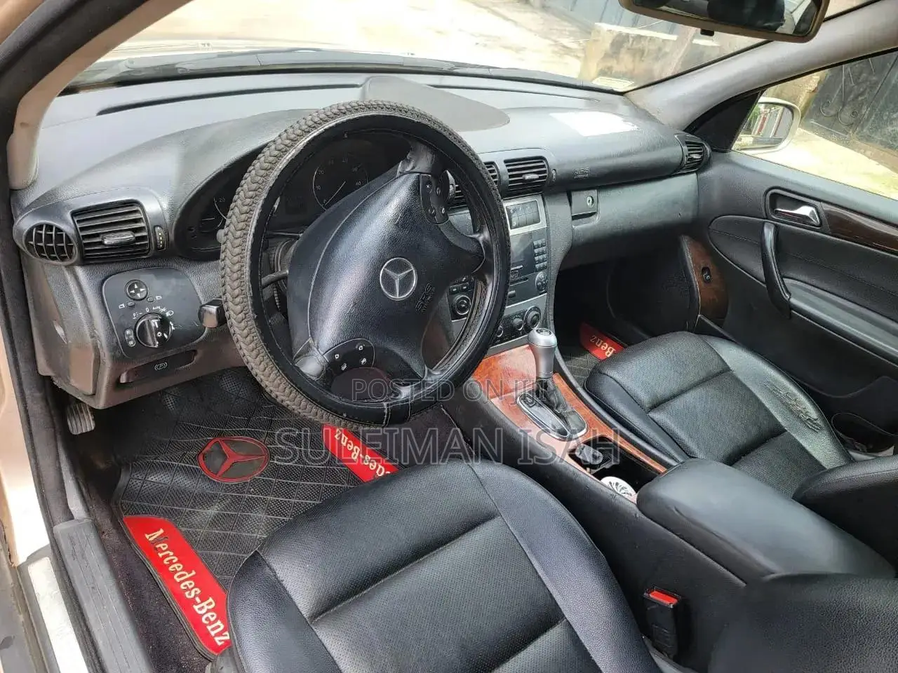 Mercedes-Benz C240 2005 Gold