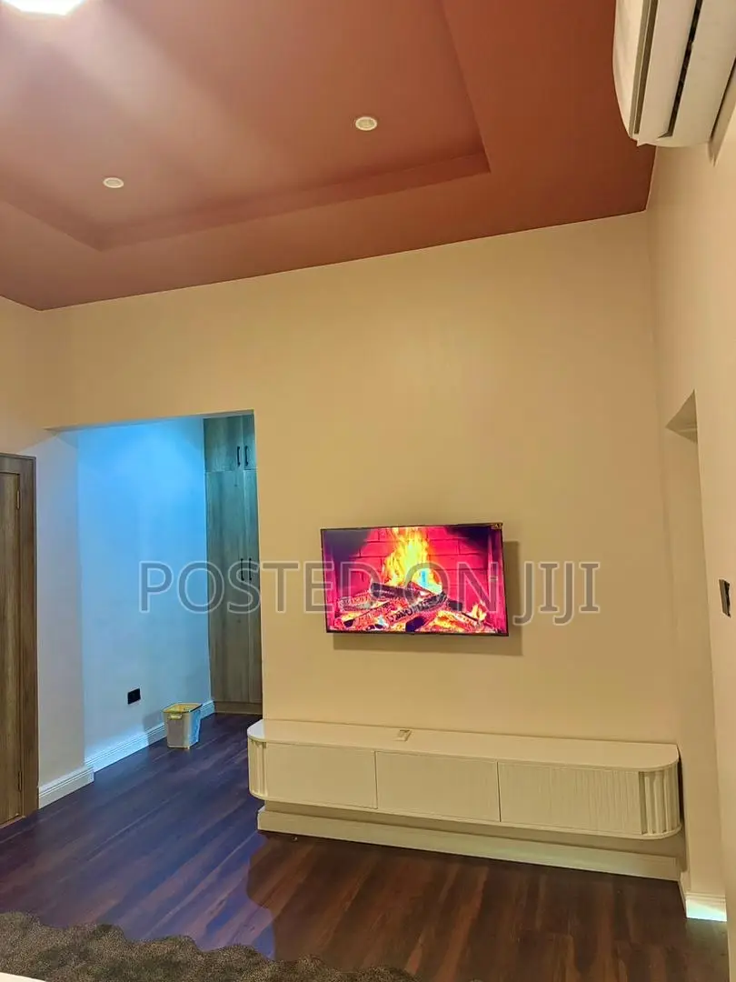 Luxury 4 Bed Shortlet in Guzape Abuja