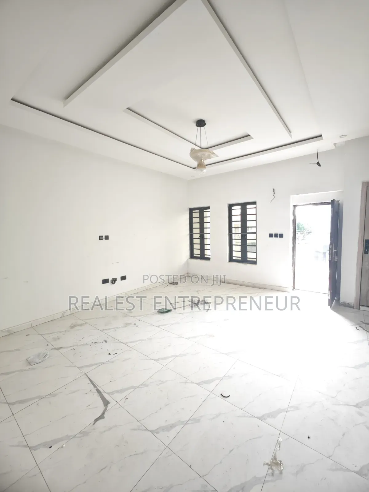 2bdrm Block of Flats in Off Lekki-Epe Expressway for rent