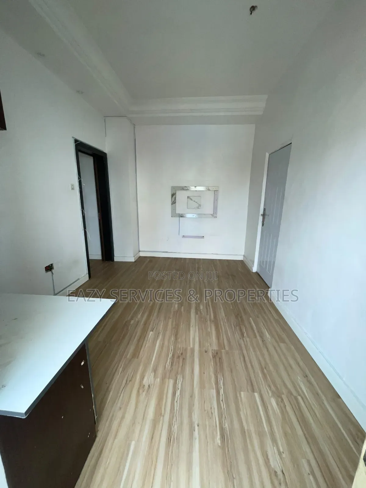 Mini Flat in Gated And Secured, Osapa london for rent