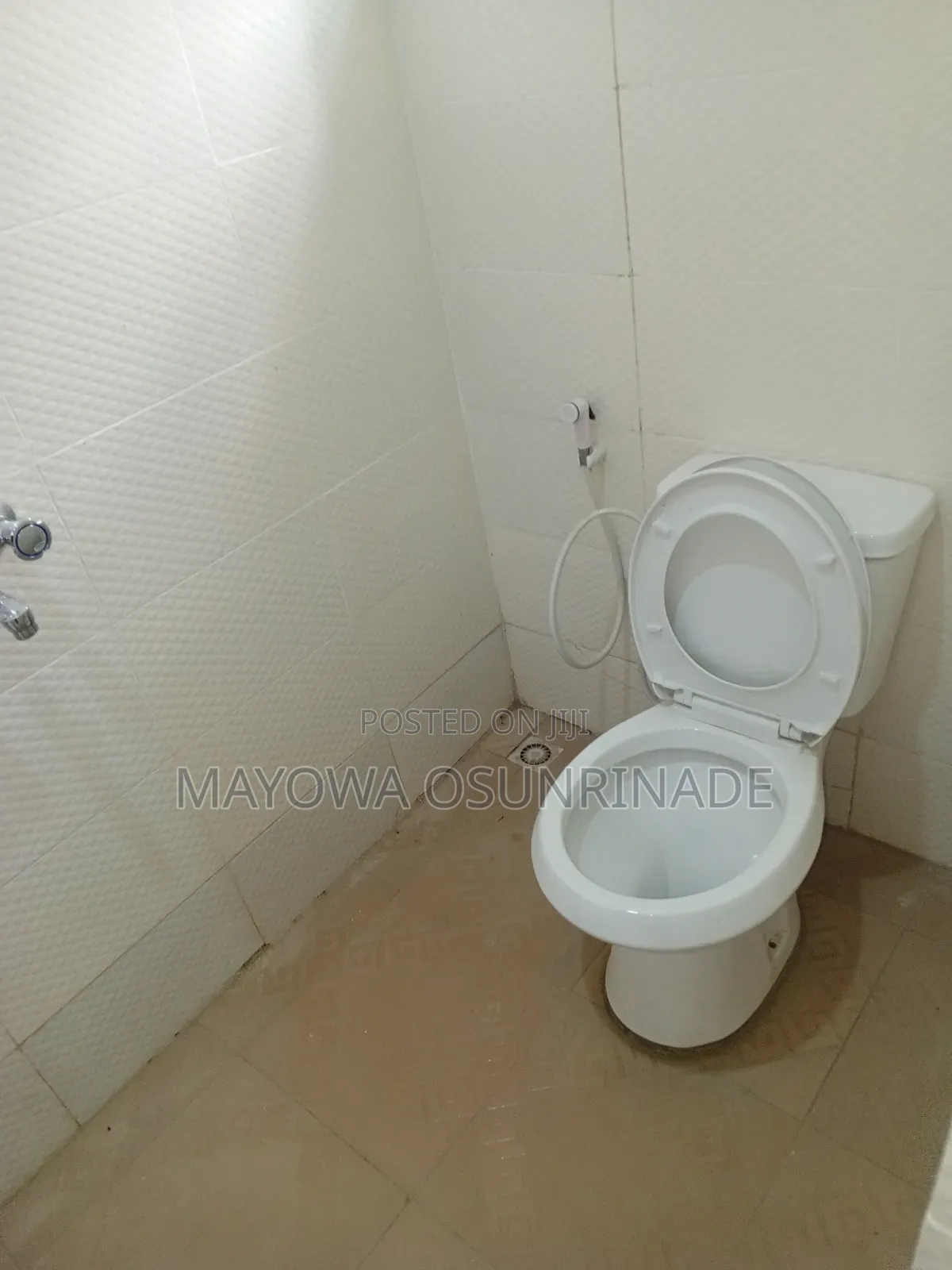 2bdrm Apartment in Akilapa Extension, Idishin for rent