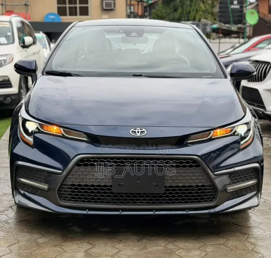 Toyota Corolla 2022 Blue