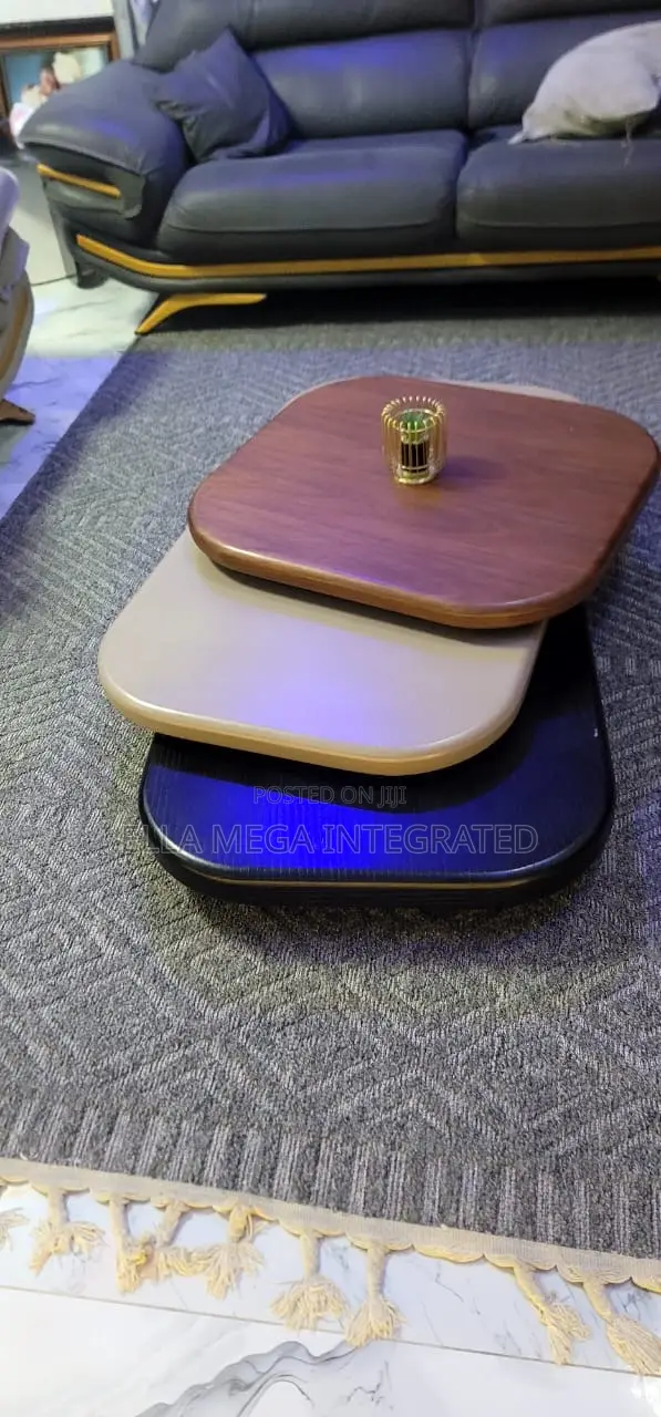 Beautiful Center Table 360 Degree Rotation