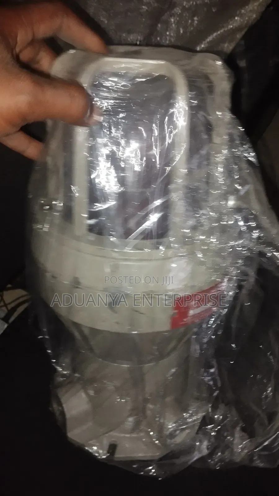 An Explosion-Proof / Hazardous-Area Industrial Light Fixture .
