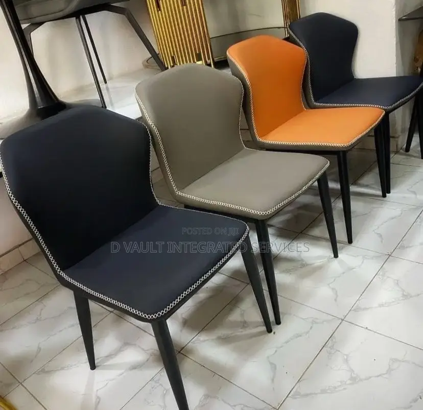 Dining Chair / Visitors Chair