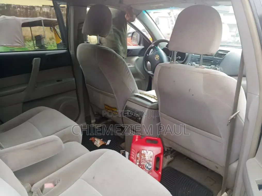 Toyota Sienna 2005 Gray