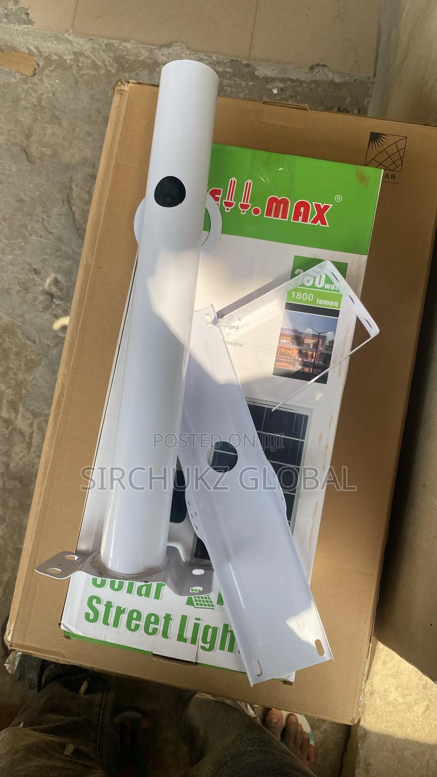 Vellmax Solar Street Light