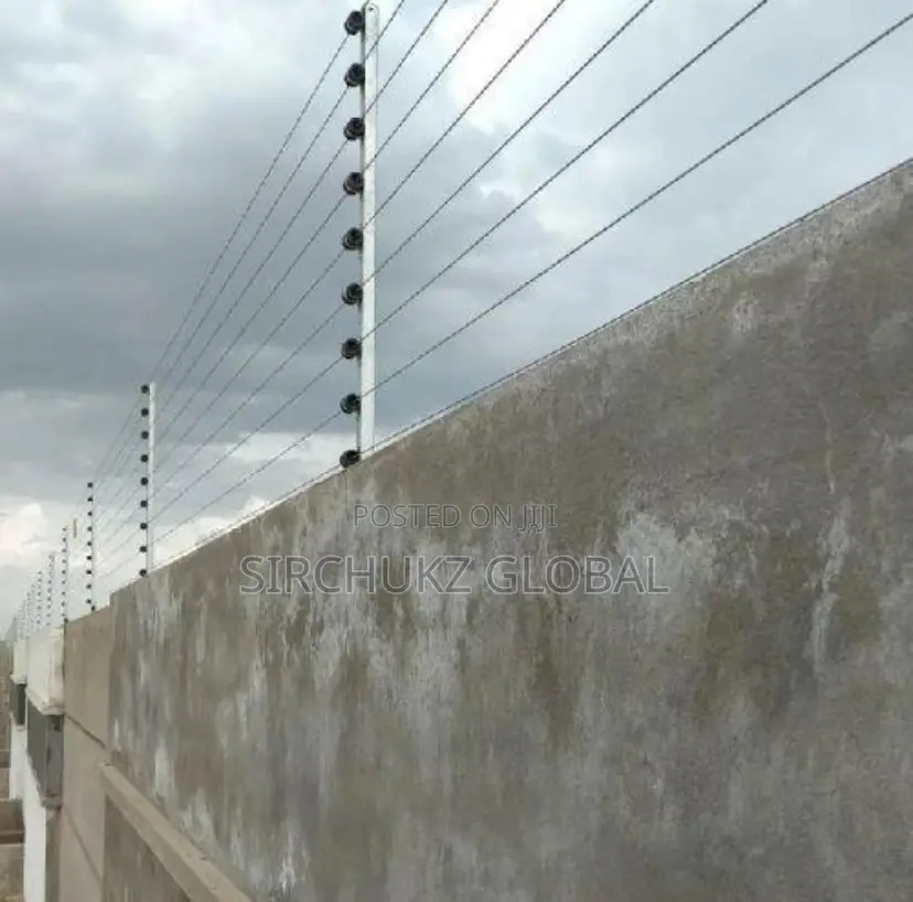 6-Line (6-Pole) Electric Fence