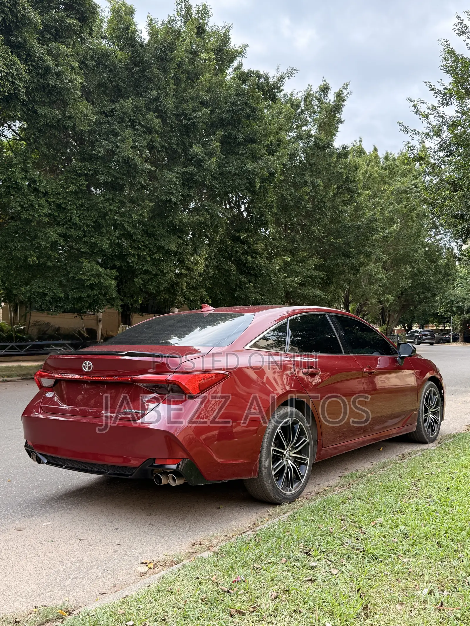 Toyota Avalon Touring (3.5L 6cyl 6A) 2018 Maroon