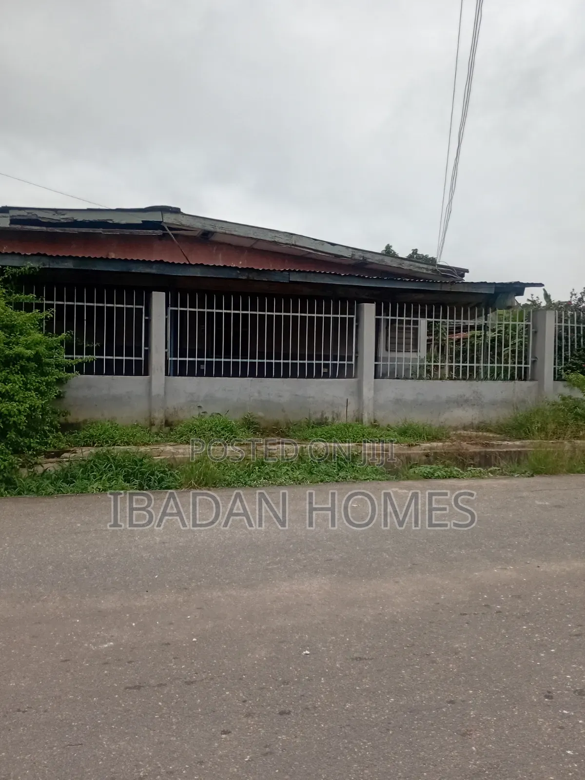 4bdrm House in Ondo Street Bodija, Ibadan for sale