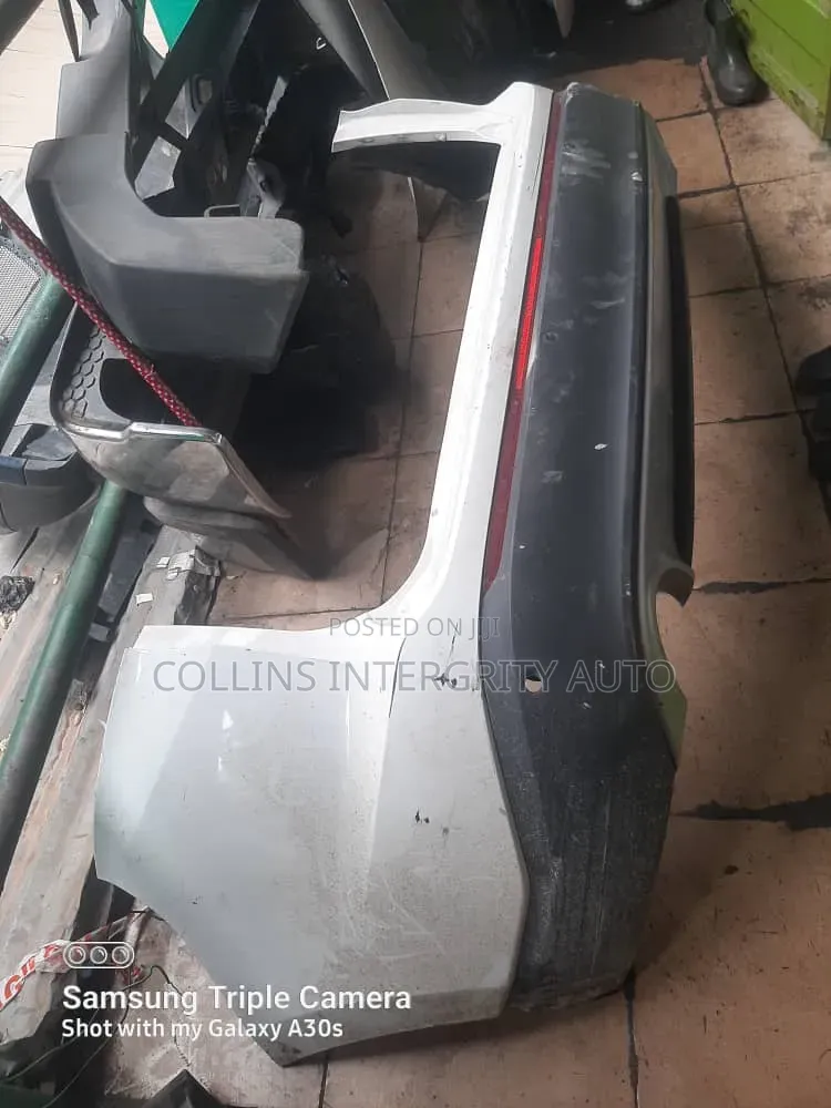 Front Bumper Ford Fusion 2017 and Back Bumper Ford Edge 2016