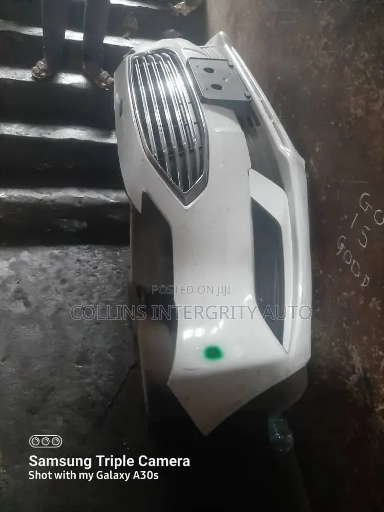 Front Bumper Ford Fusion 2017 and Back Bumper Ford Edge 2016