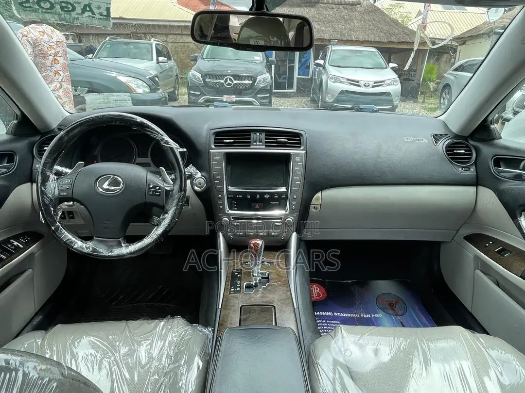Lexus IS 2009 Silver