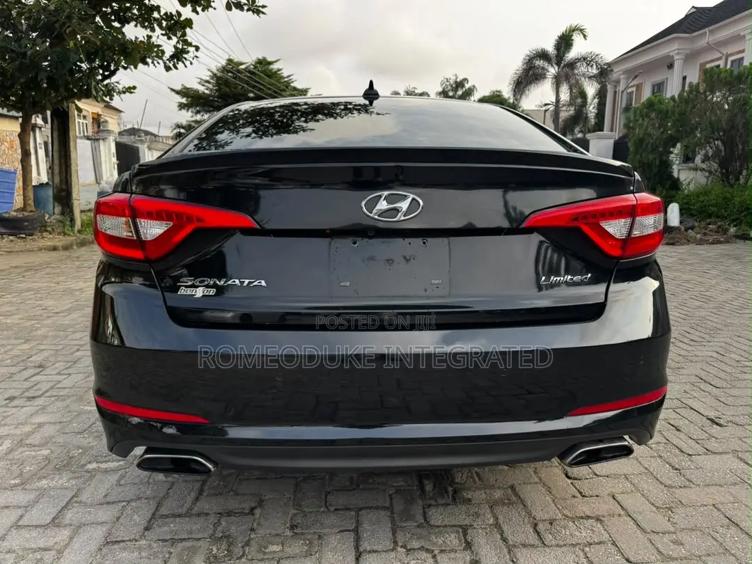 Hyundai Sonata Limited 4dr Sedan (2.4L 4cyl 6A) 2015 Black