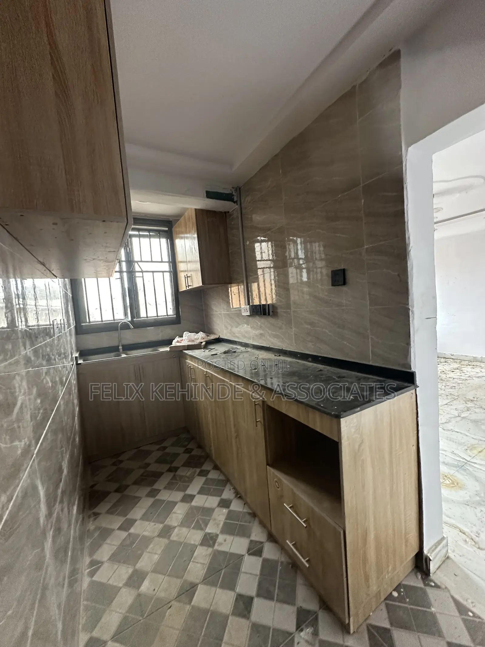 1bdrm Block of Flats in Iyaganku, Iyanganku for rent