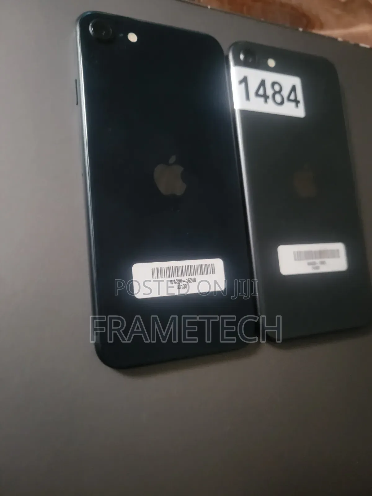 Apple iPhone SE (2022) 64 GB Black