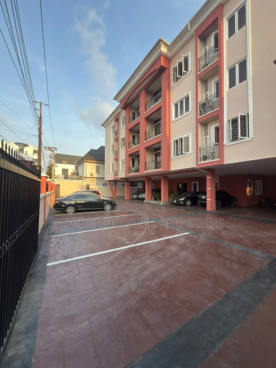 2bdrm Apartment in Chevron for rent