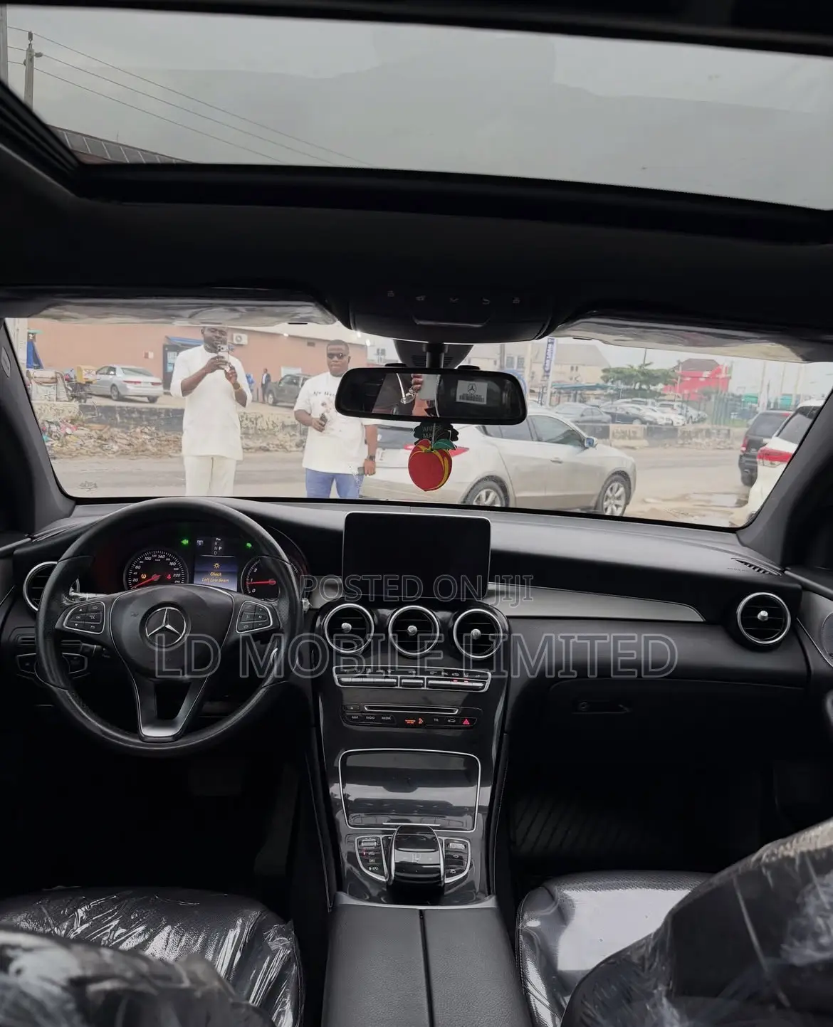 Mercedes-Benz GLC-Class 2017 Blue