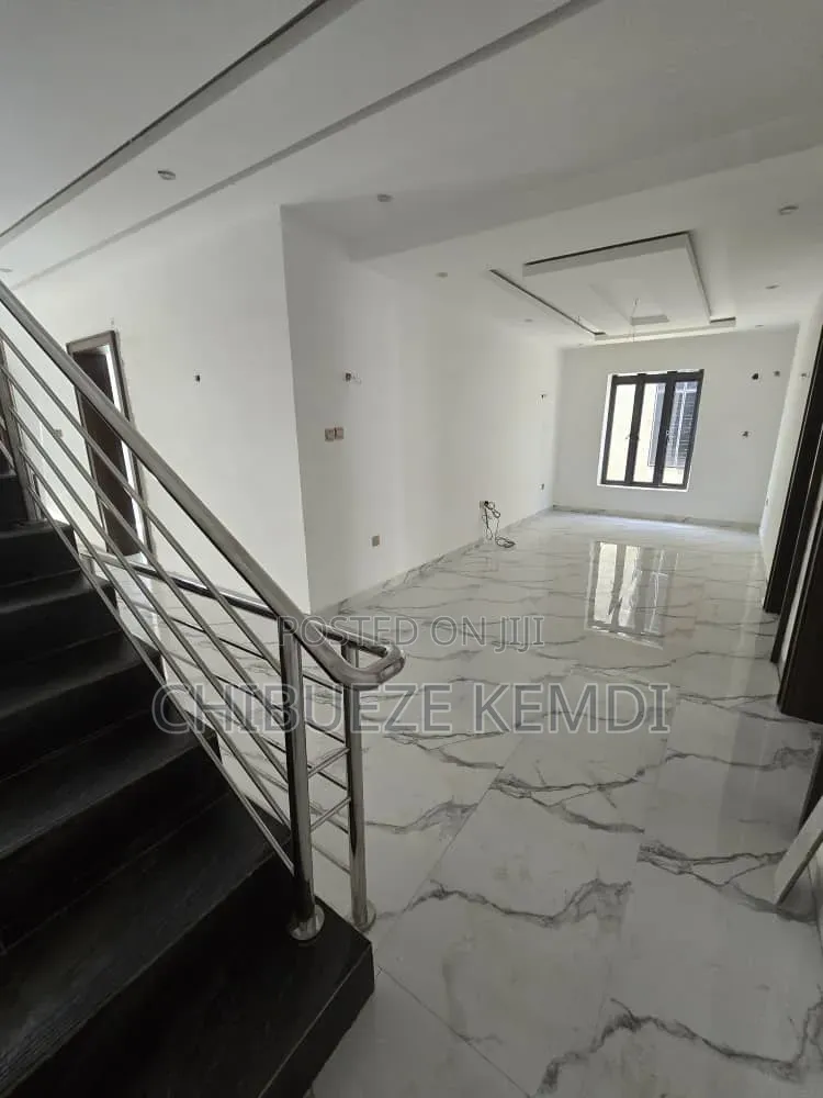 4bdrm Duplex in Katampe Extension for sale