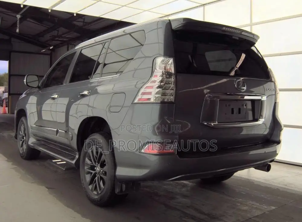 Lexus GX 2016 Gray