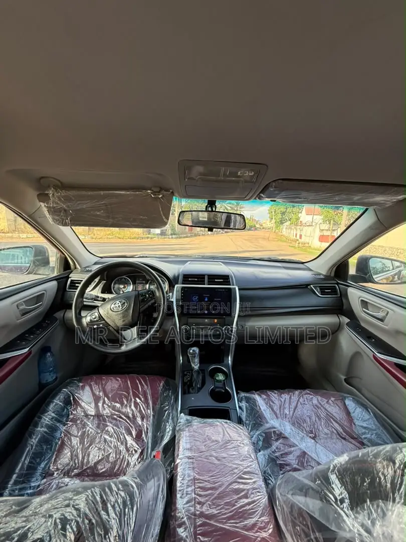 Toyota Camry 2016 Maroon