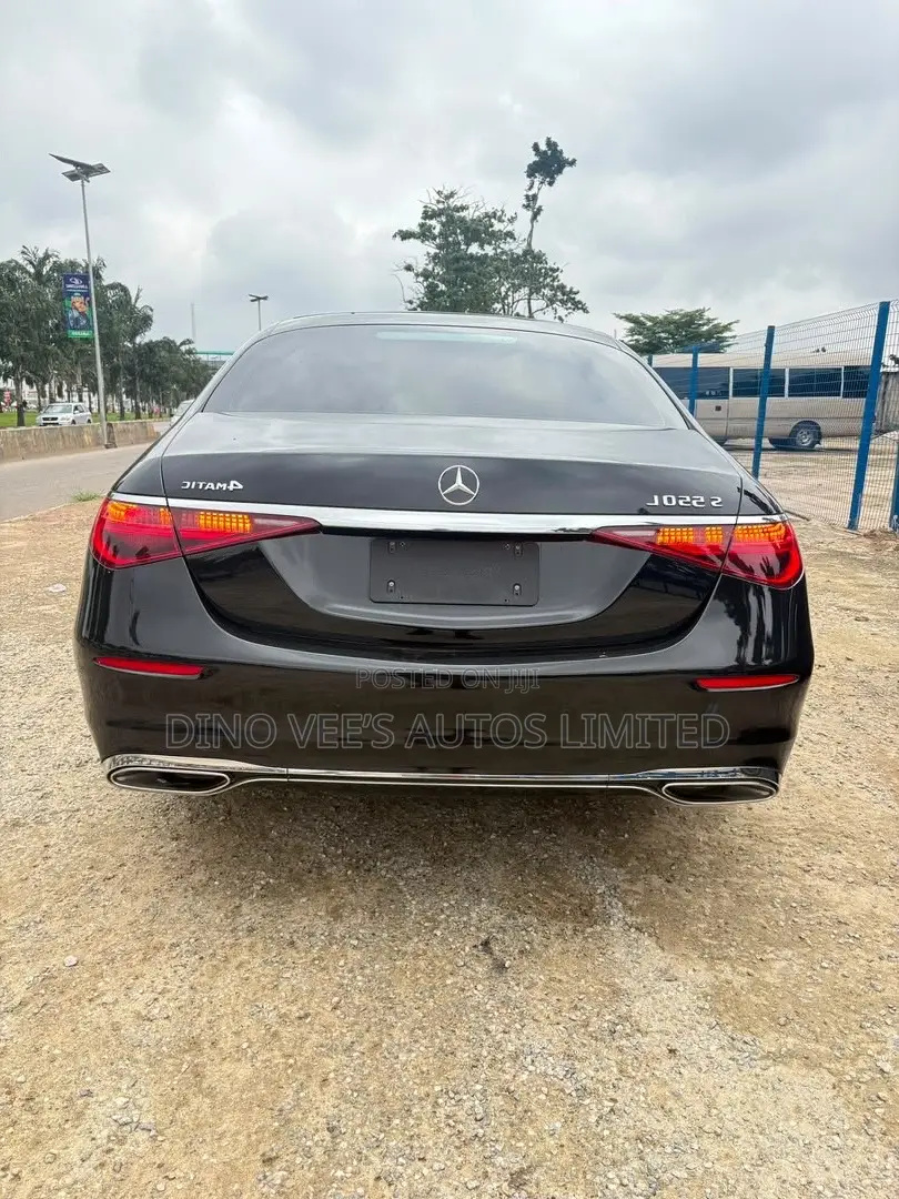 Mercedes-Benz S-Class 2023 Black