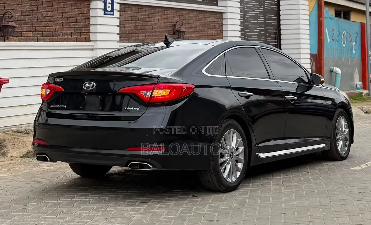 Hyundai Sonata Limited 4dr Sedan (2.4L 4cyl 6A) 2015 Black
