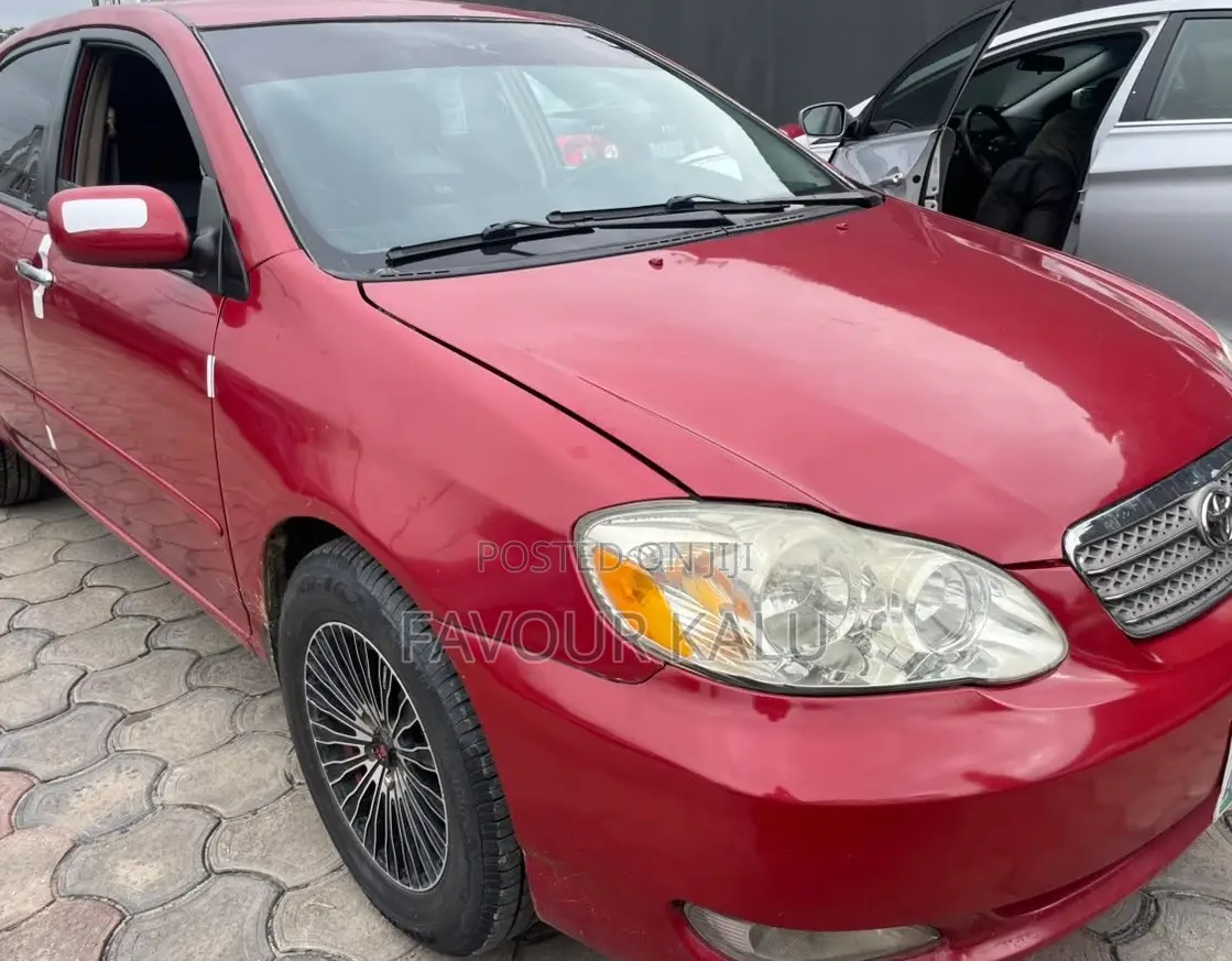 Toyota Corolla 2005 Red