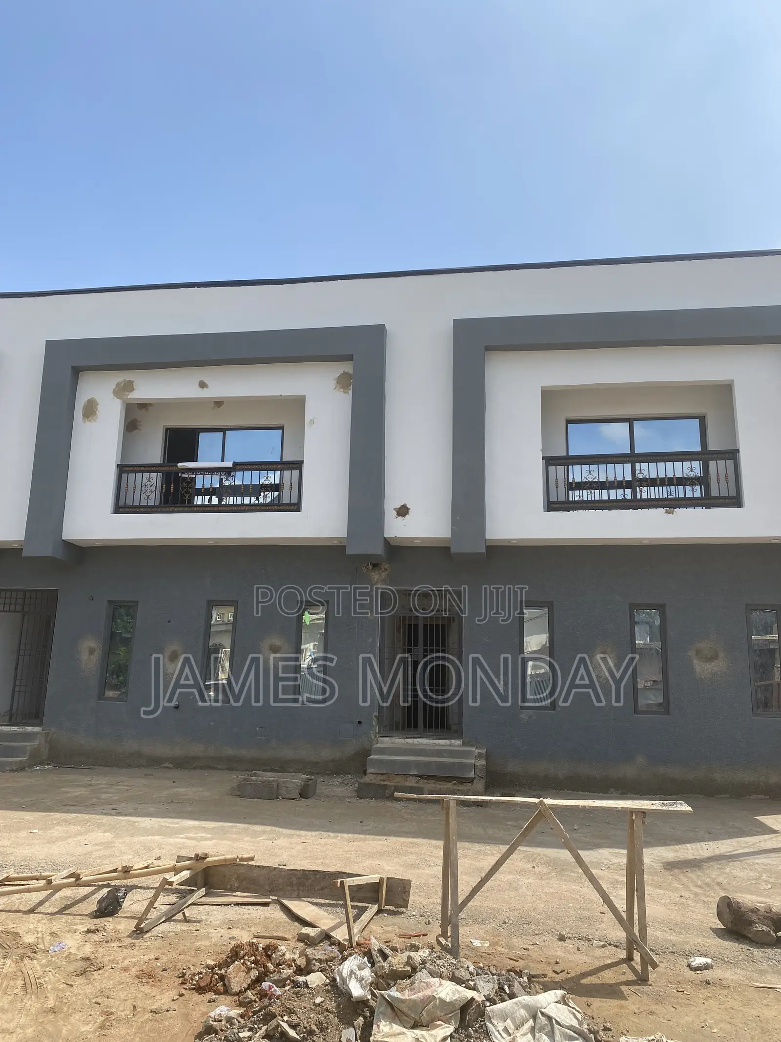 4bdrm Duplex in Private Residence, Area 1 for rent