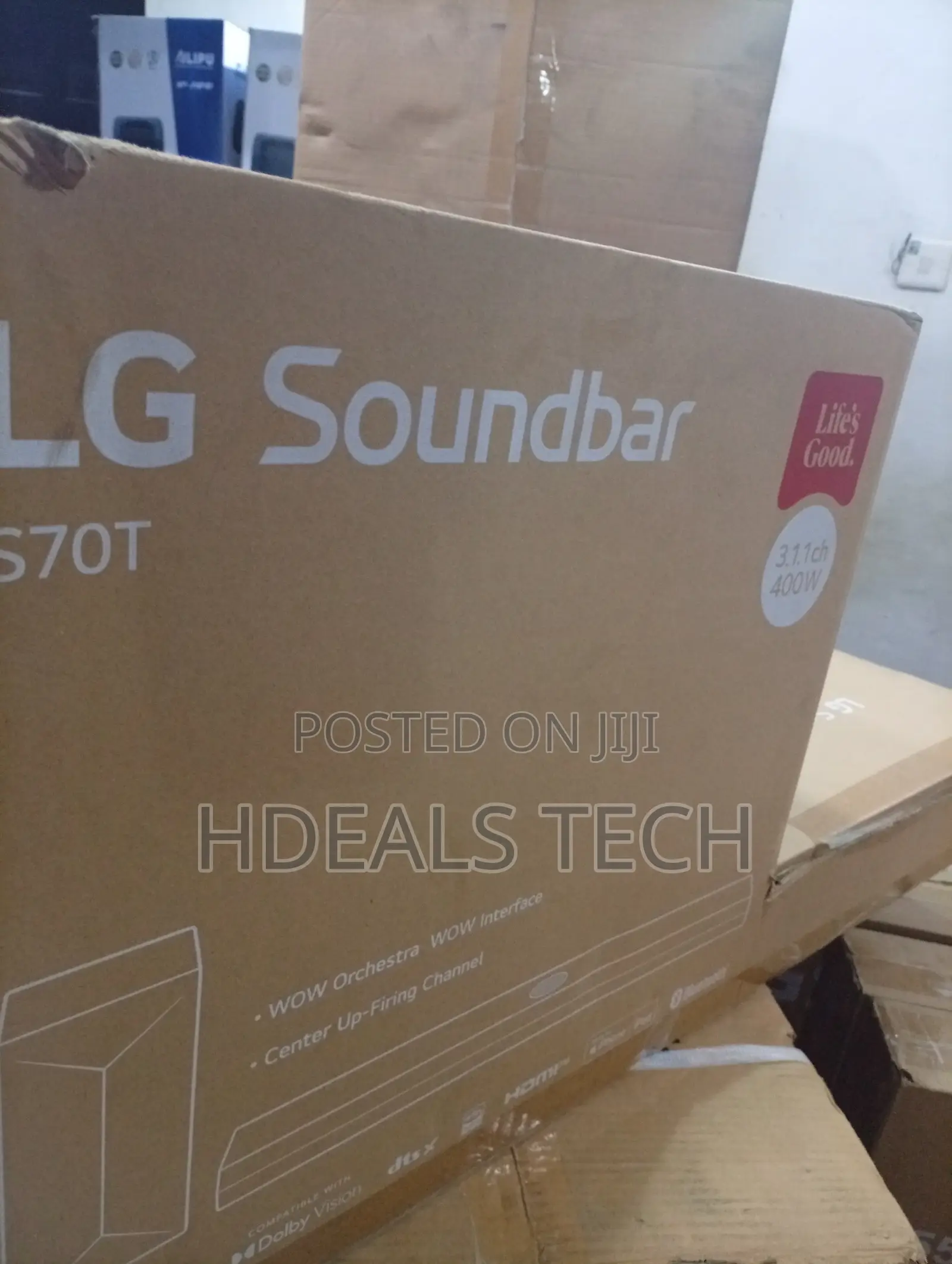 LG Slim Soundbar 400W Heavy Bass