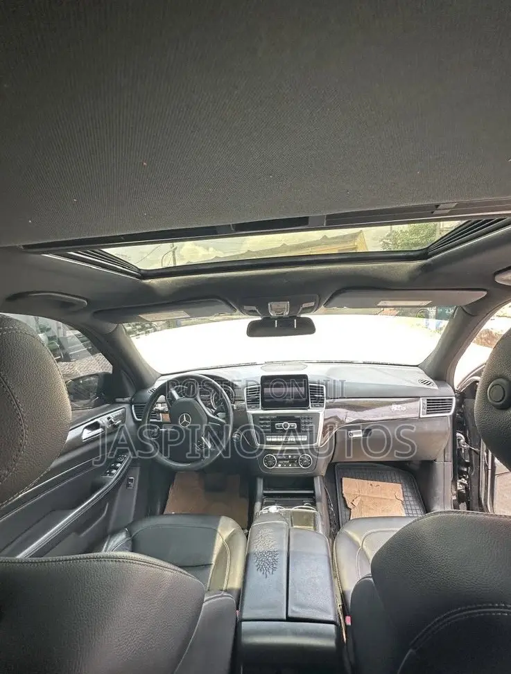 Mercedes-Benz M Class 2015 Black