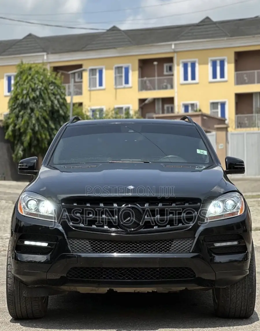 Mercedes-Benz M Class 2015 Black