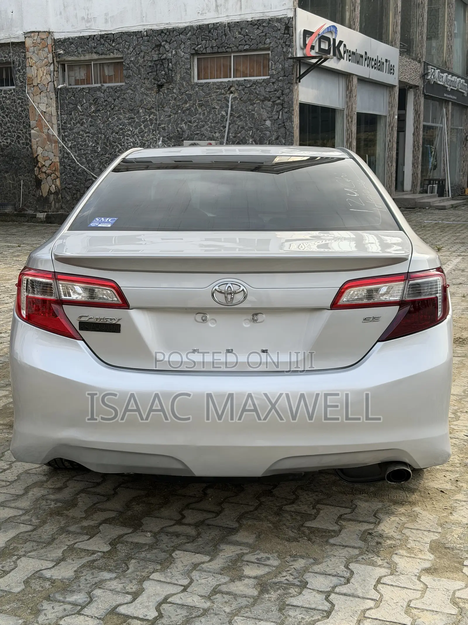 Toyota Camry SE 4dr Sedan (2.5L 4cyl 6A) 2013 Silver