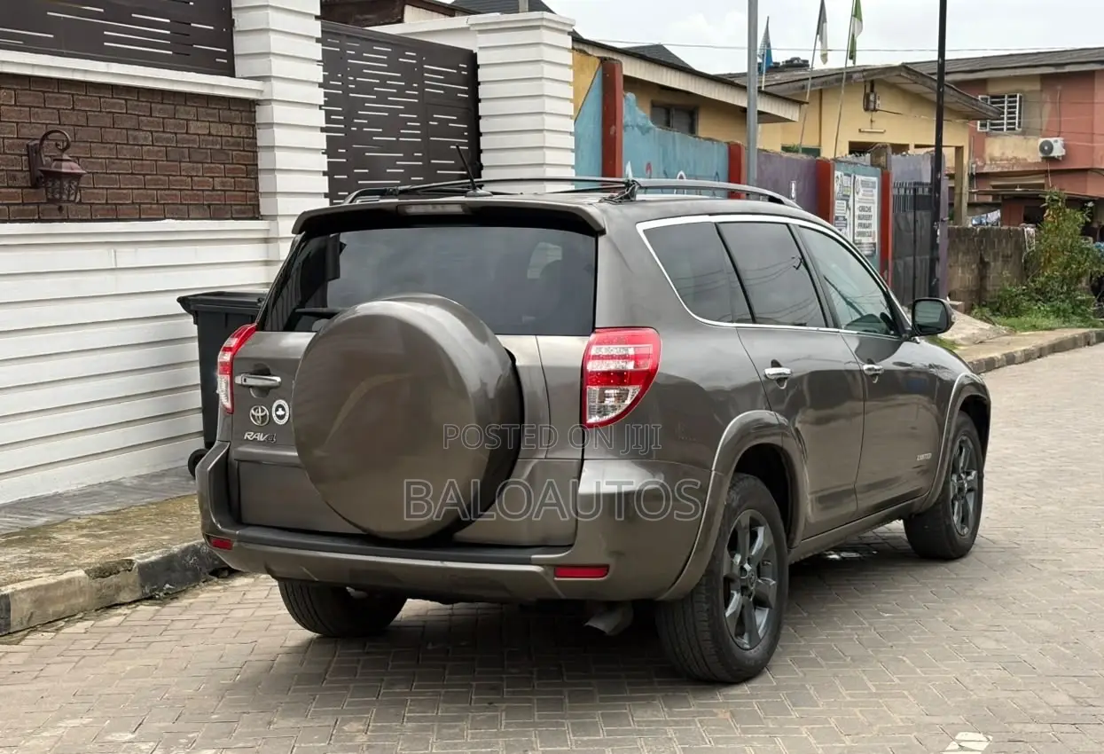 Toyota RAV4 3.5 Limited 2011 Gray