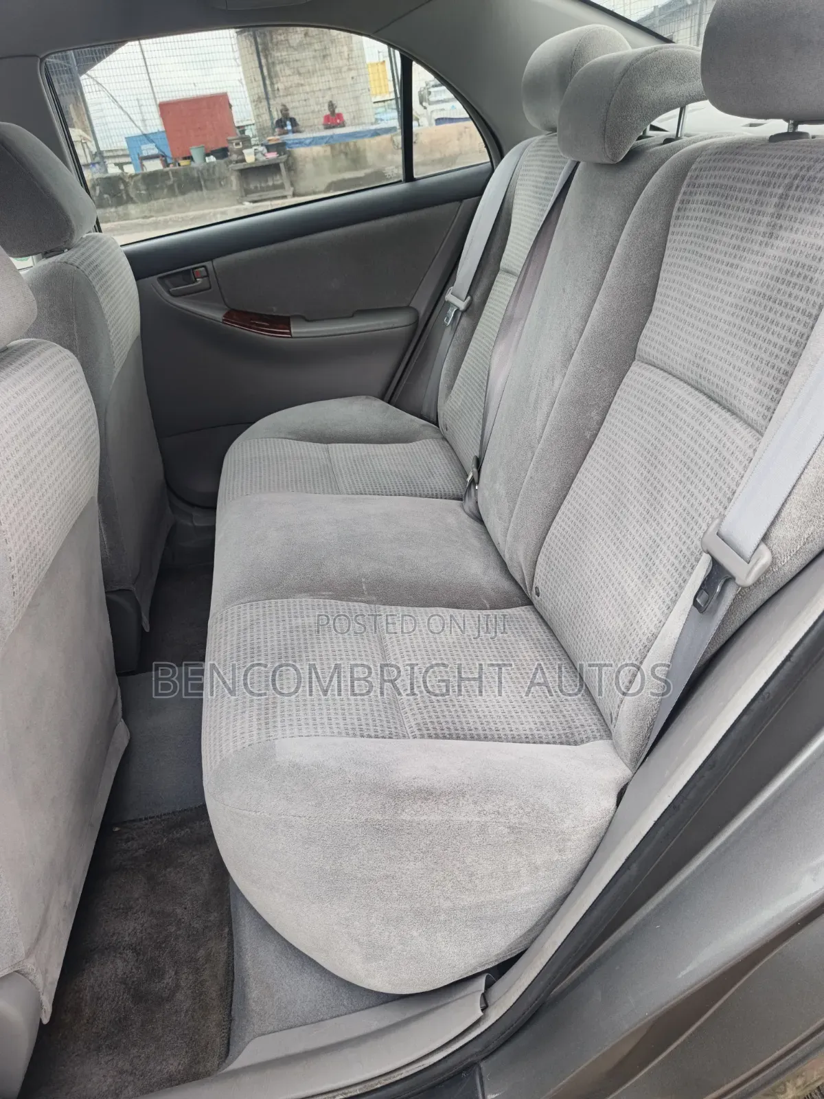 Toyota Corolla 2005 Gray
