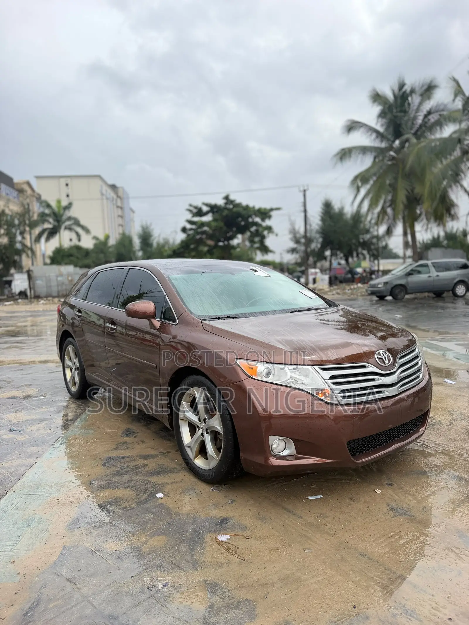Toyota Venza V6 AWD 2010 Brown