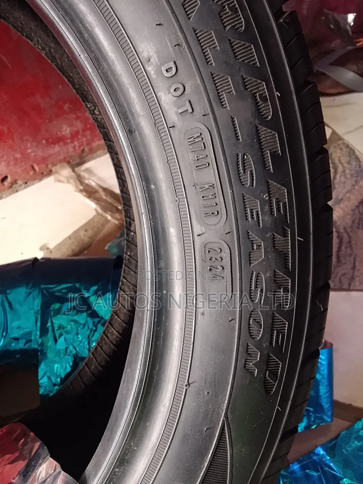 225/50r17 Goodyear Assurance Made in Chile. ,