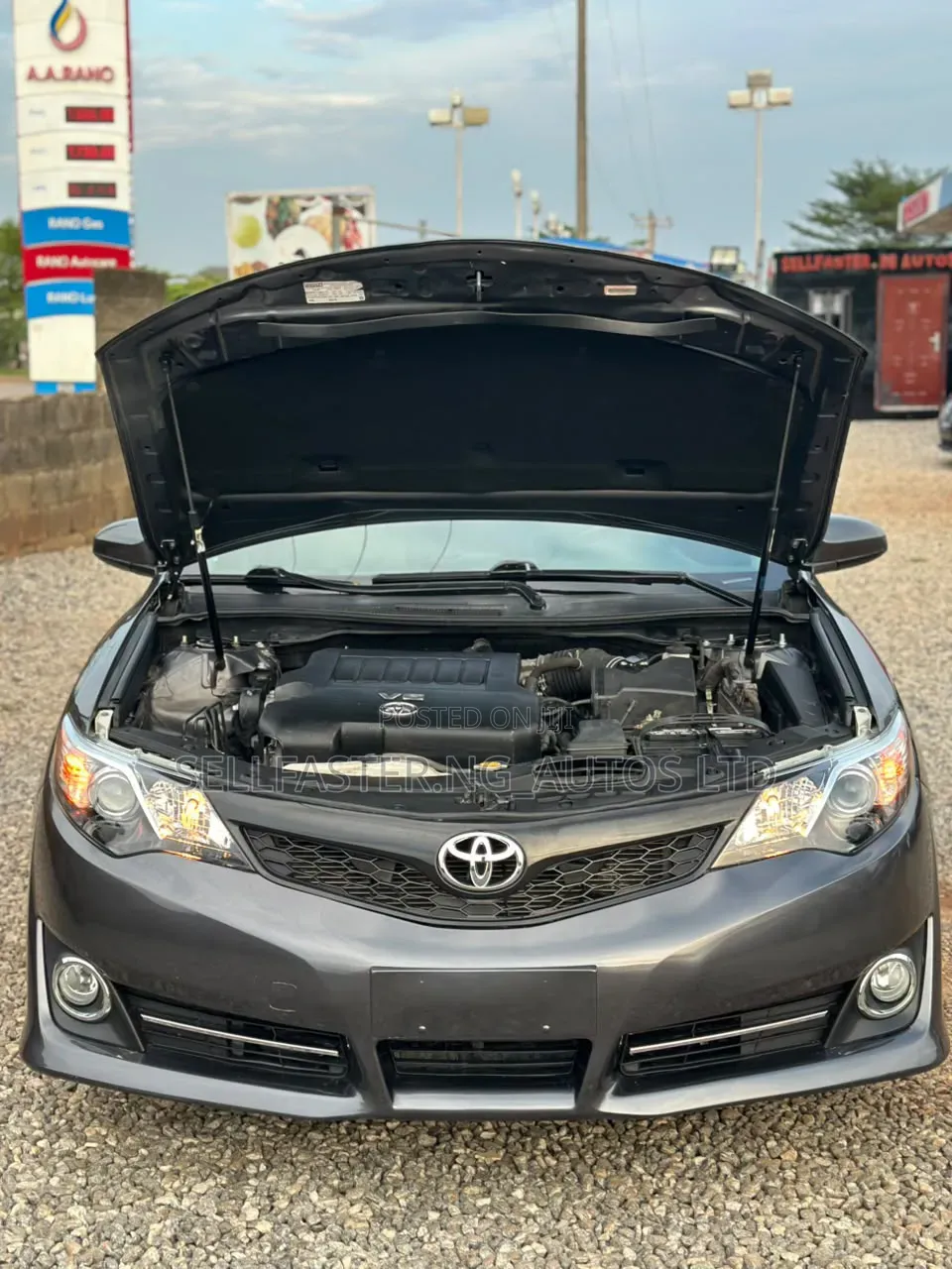 Toyota Camry 2012 Gray