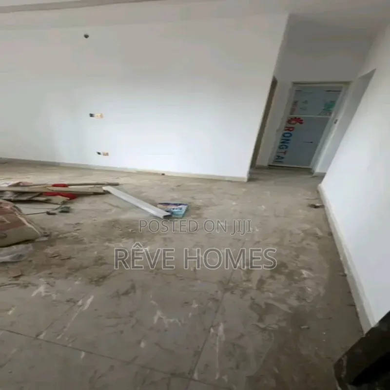 Studio Apartment in CHallenge / Mushin for rent