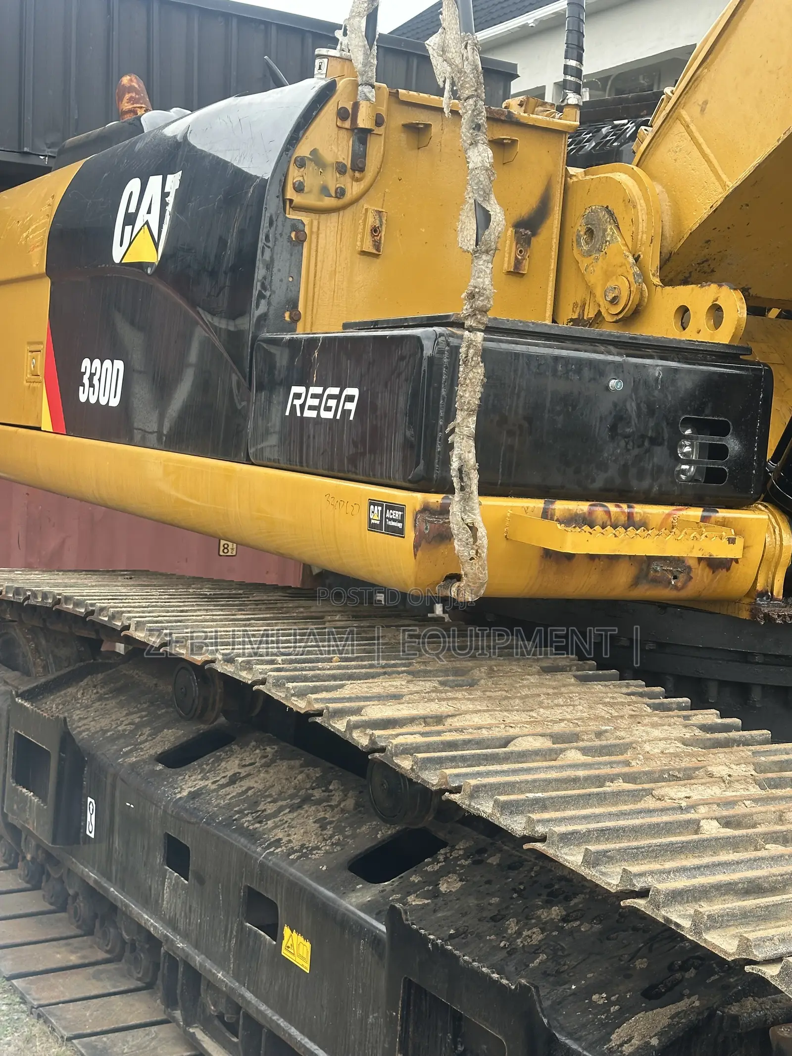 Foreign Used Cat Excavator 330D for Sale. Price 180M Naira Only