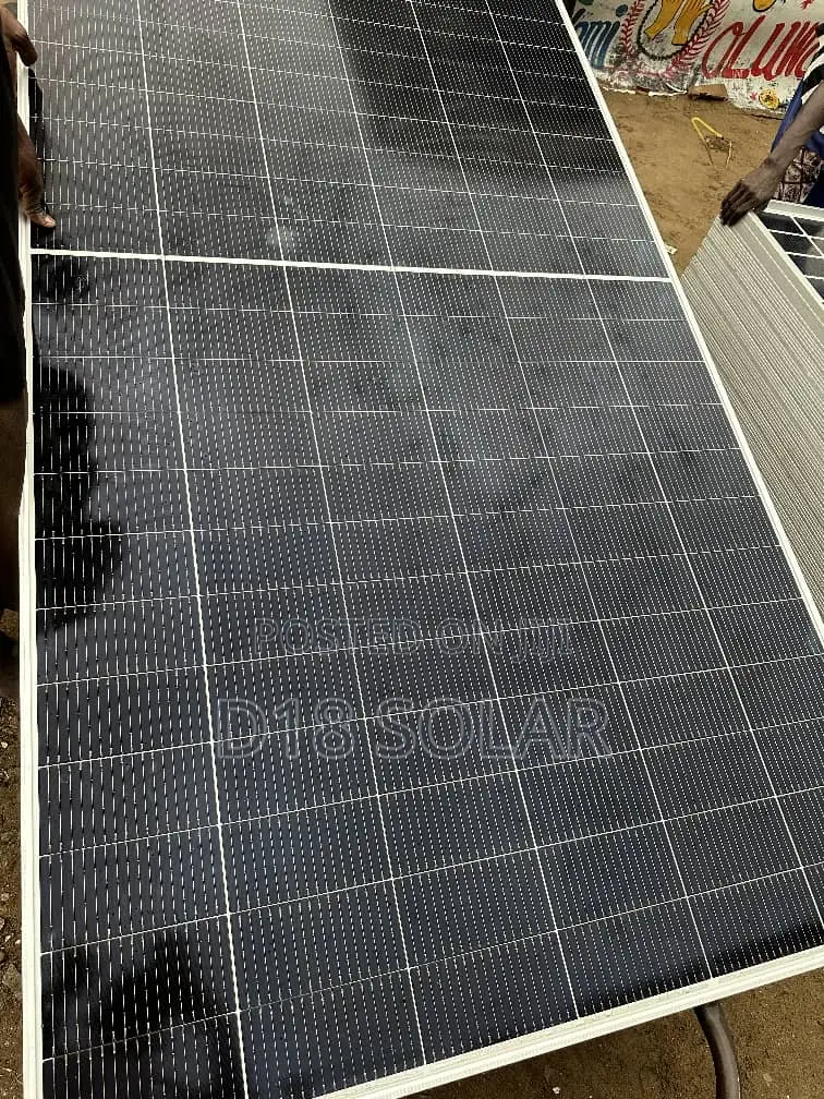700w Mono Bifacial Panels